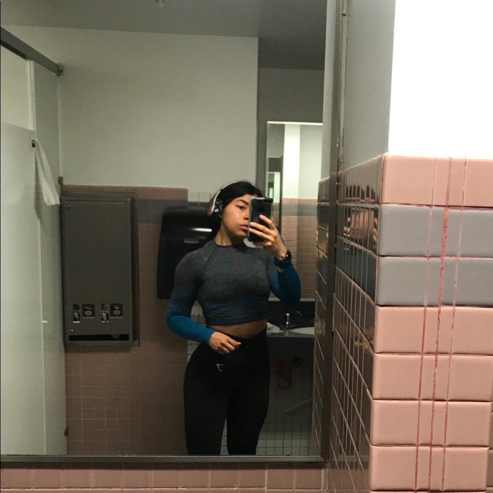 Gymshark Long Sleeve Crop Top